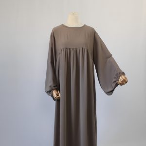 Abaya en Soie De Médine Assma - Taupe